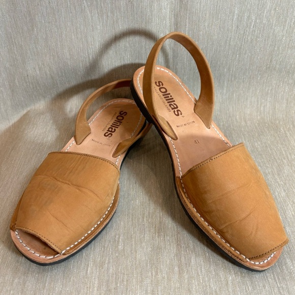 SOLILLAS Sz 41 Leather Avarca Menorca Slip On Slides Flats Tan Peep Toe Sandals - Picture 2 of 12